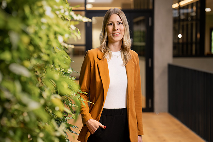 Portaitfoto Sandra Päßler in der Seeberger Genusswelt